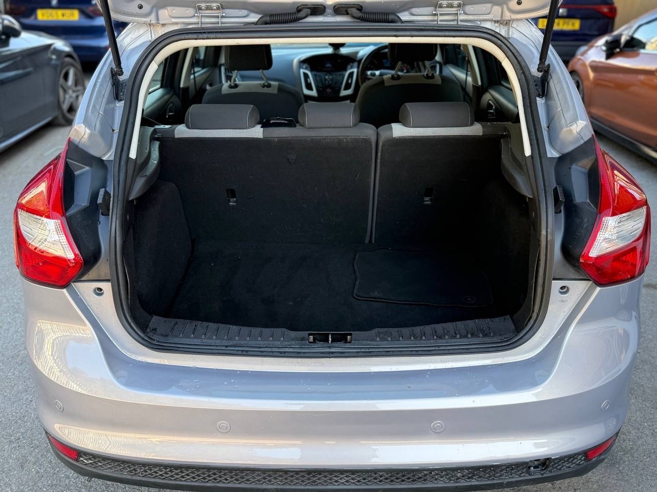 Used Ford Focus 2013 for sale - 76022631: Photo 15