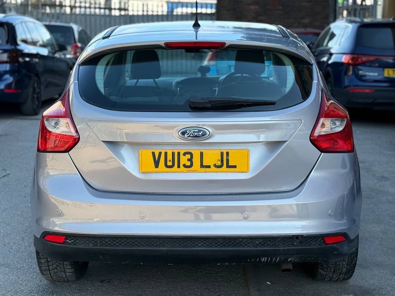 Used Ford Focus 2013 for sale - 76022631: Photo 5