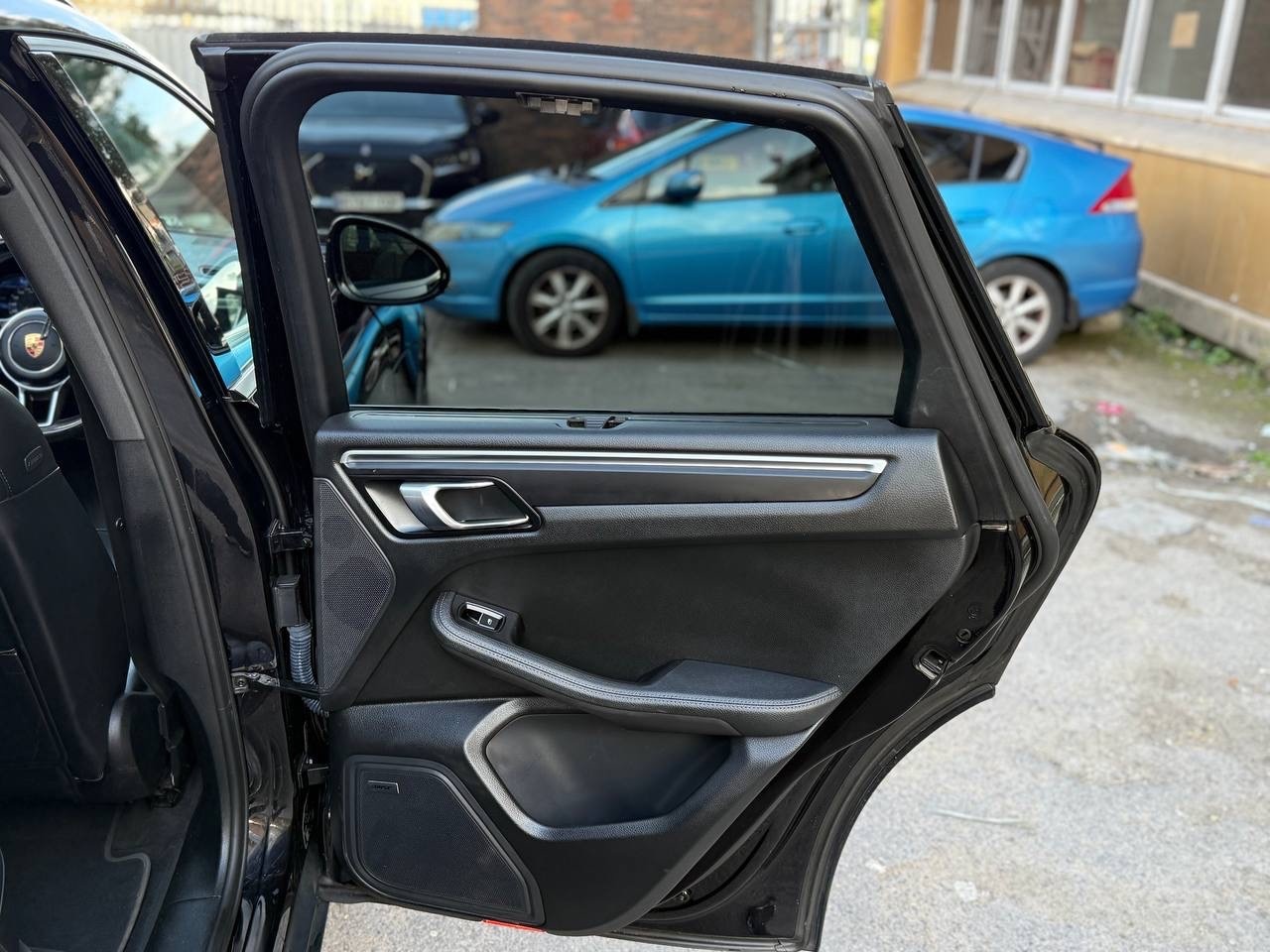 Vehicle 18