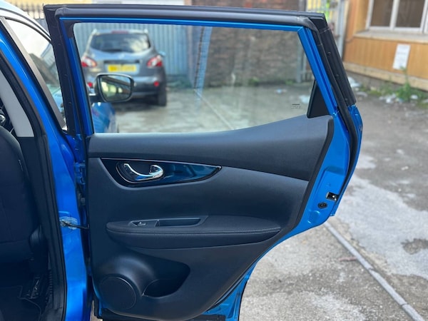 Used Nissan Qashqai 2018 for sale - 76225388: Photo 16