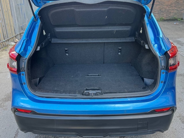 Used Nissan Qashqai 2018 for sale - 76225388: Photo 18