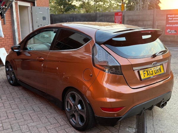 Used Ford Fiesta 2013 for sale - 75467061: Photo 3