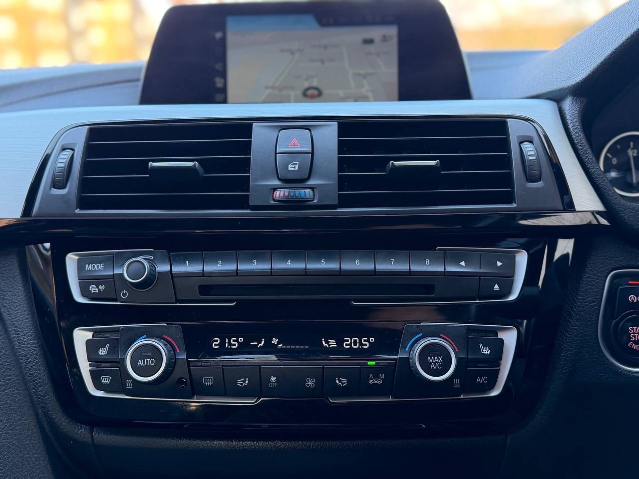 Used BMW 3 Series 2018 for sale - 77377819: Photo 10