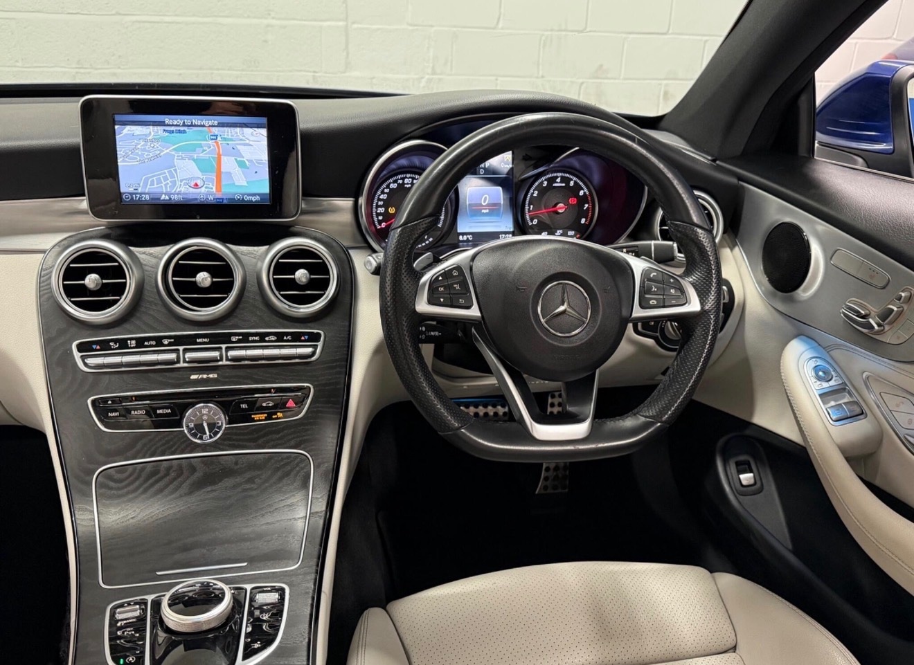 Used Mercedes-Benz C Class 2017 for sale - 77536143: Photo 11