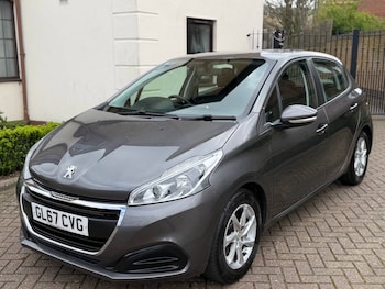 Used Peugeot 208 2017 for sale - 78109906: Photo