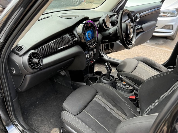 Used MINI Hatch 2019 for sale - 75097732: Photo 10