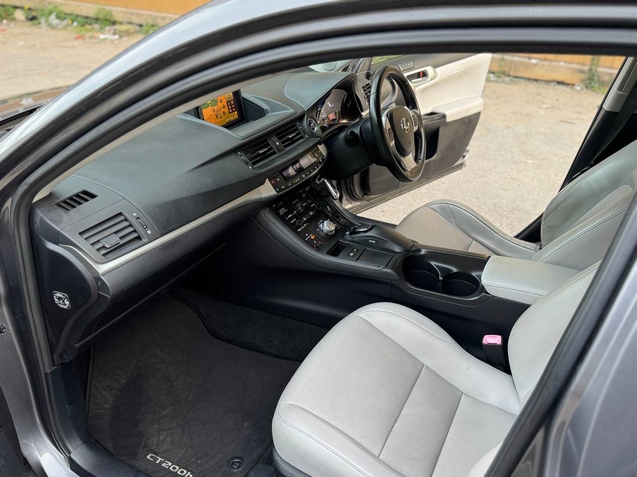 Used Lexus CT 2012 for sale - 76225434: Photo 10