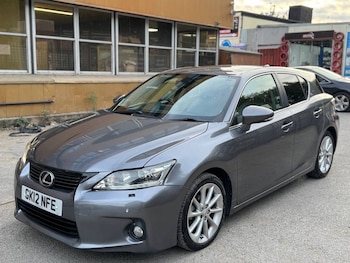 2012 - 200h 1.8 SE-L 5dr CVT Auto