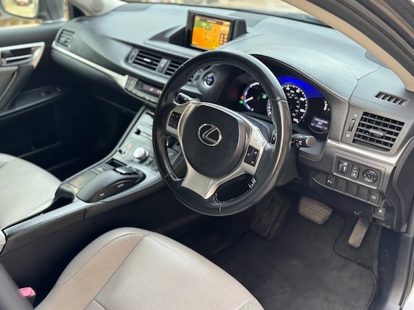 Used Lexus CT 2012 for sale - 76225434: Photo 8