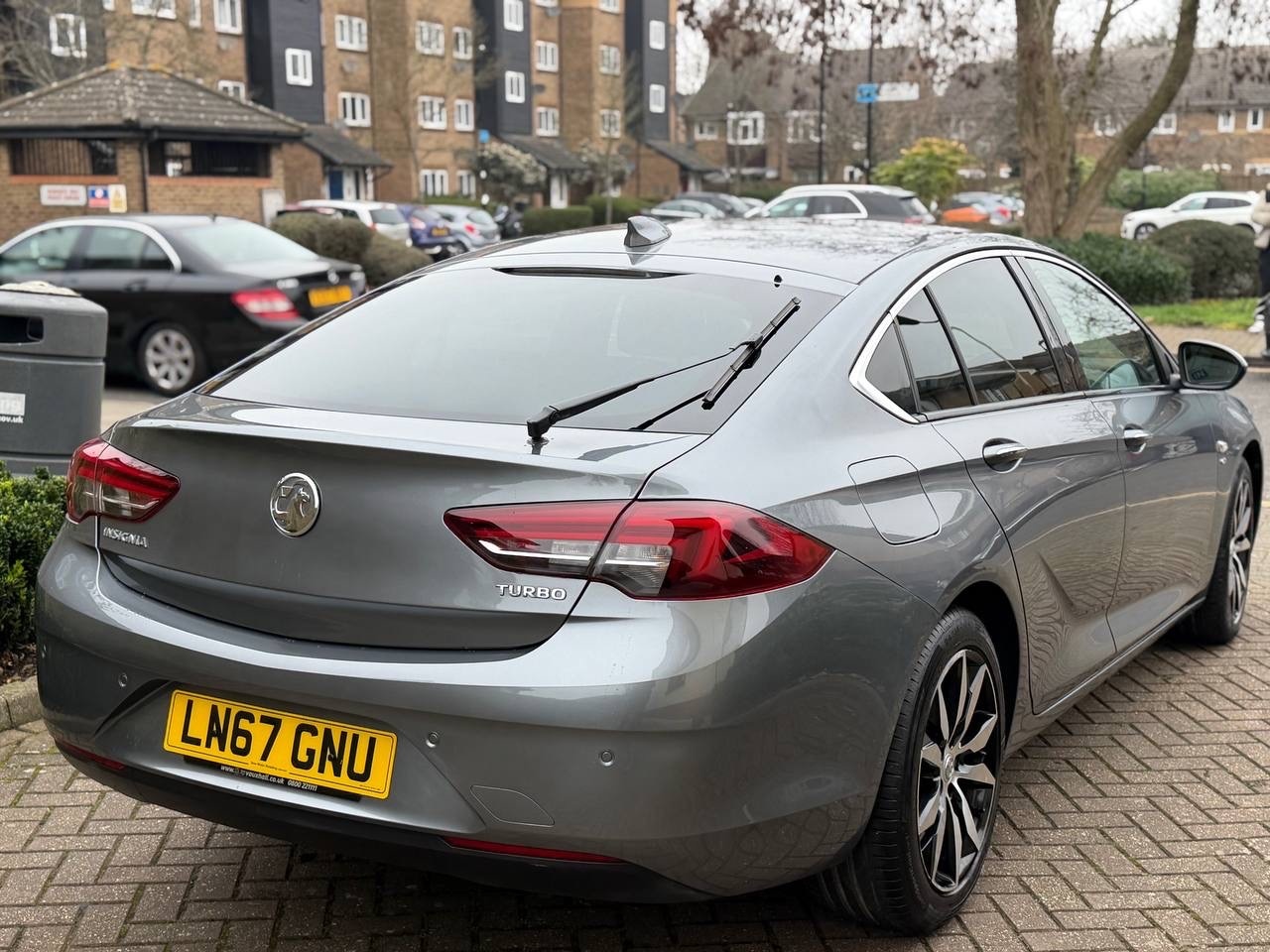 Used Vauxhall Insignia 2017 for sale - 77798556: Photo 3