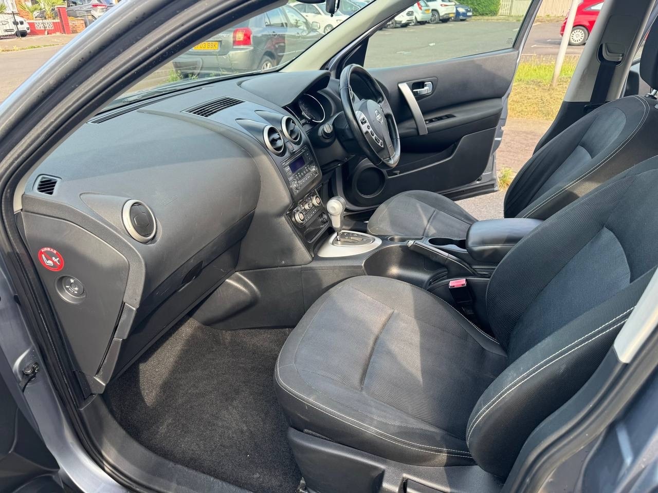 Used Nissan Qashqai 2011 for sale - 77083684: Photo 9