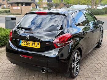 Used Peugeot 208 2016 for sale - 78311828: Photo