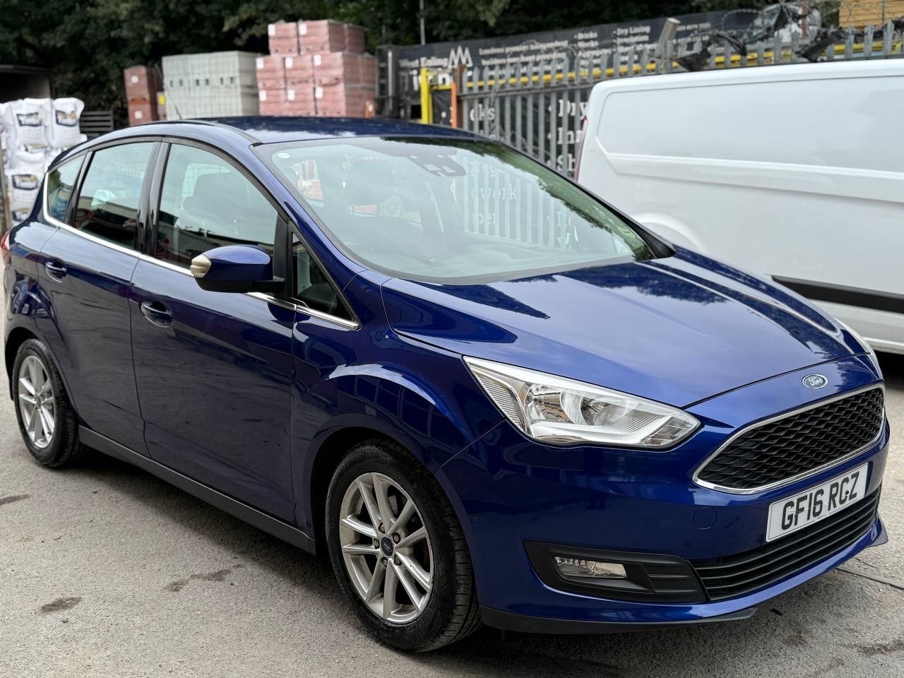 Used Ford C-Max 2017 for sale - 78052994: Photo 2