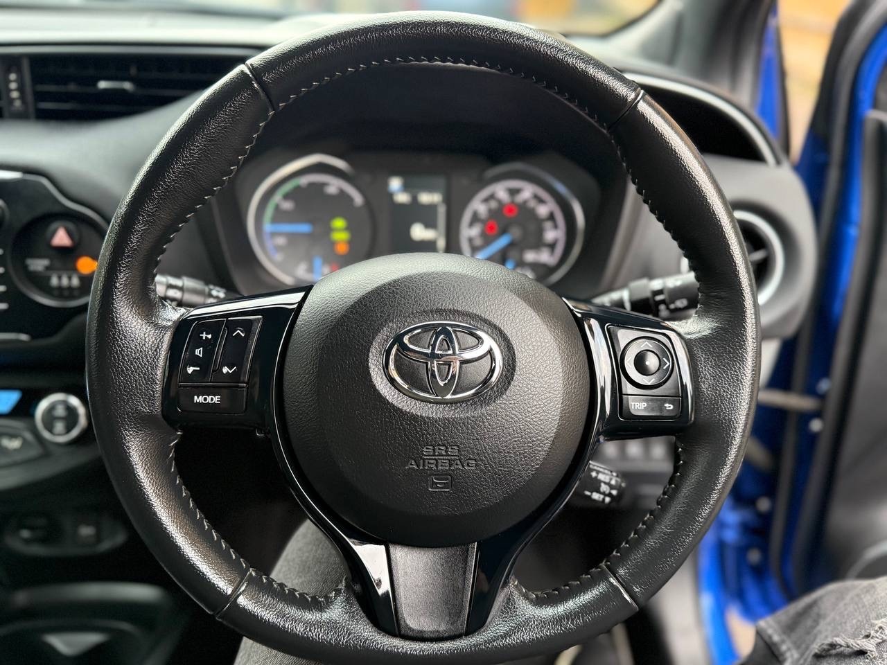 Used Toyota Yaris for sale - 76726162: Photo 6