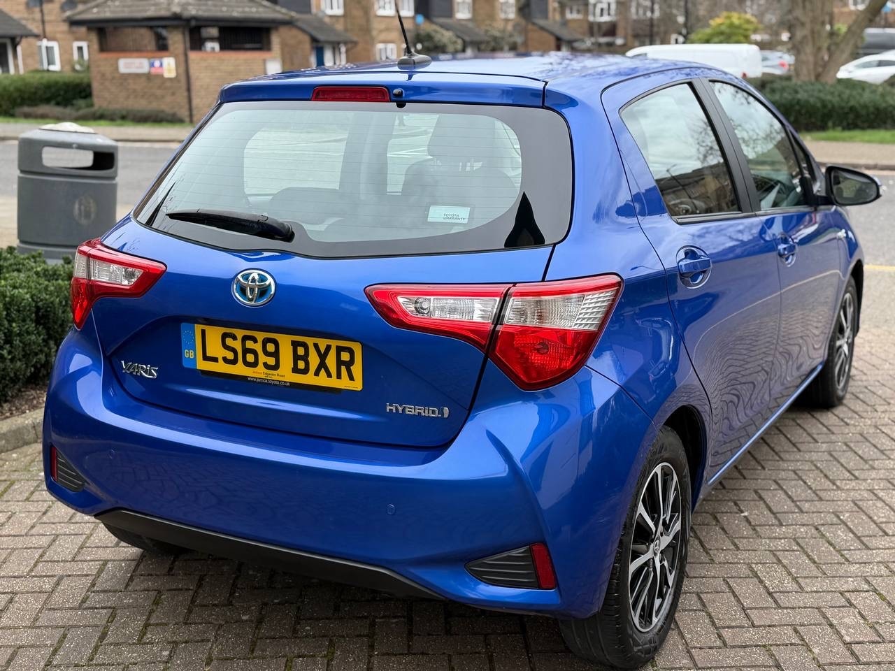 Used Toyota Yaris 2019 for sale - 77643585: Photo 3