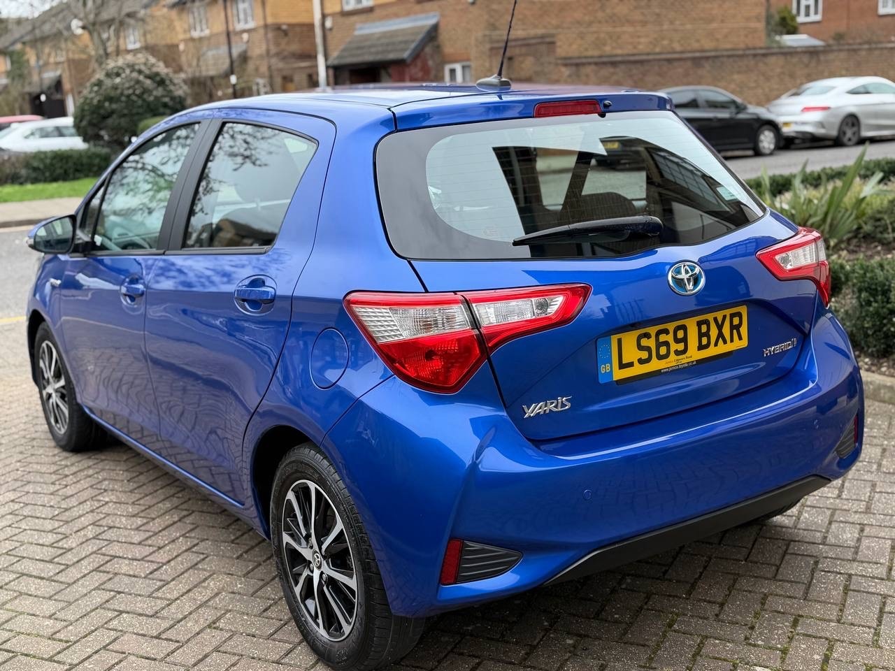Used Toyota Yaris 2019 for sale - 77643585: Photo 4