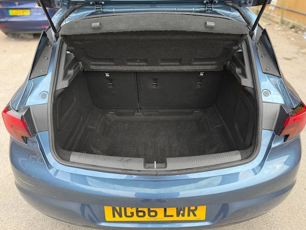 Used Vauxhall Astra for sale - 76173565: Photo 12