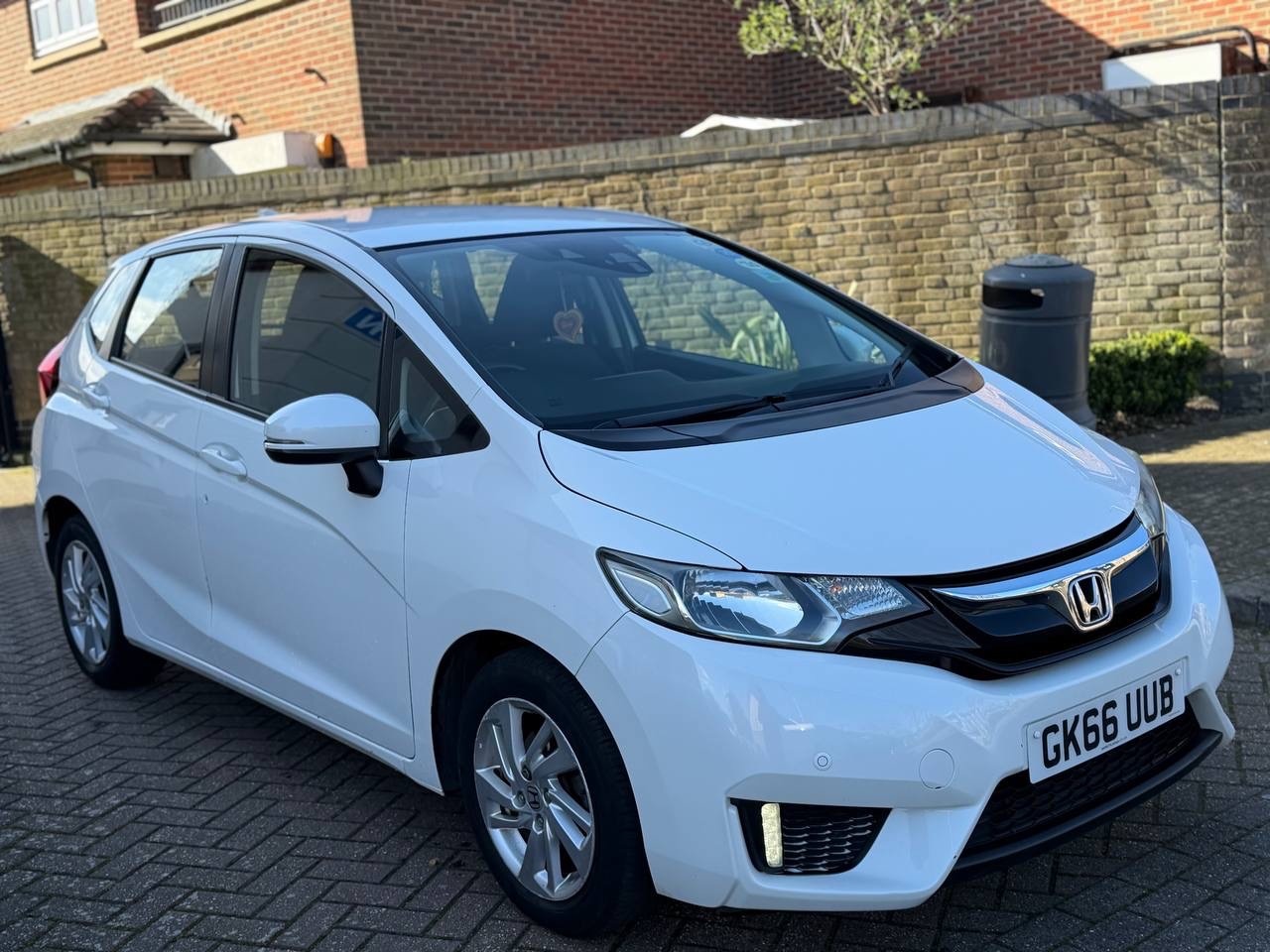 Used Honda Jazz for sale - 77893150: Photo 2