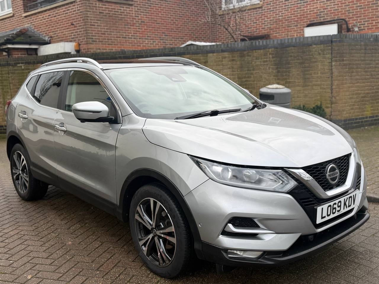 Used Nissan Qashqai for sale - 77572969: Photo 2