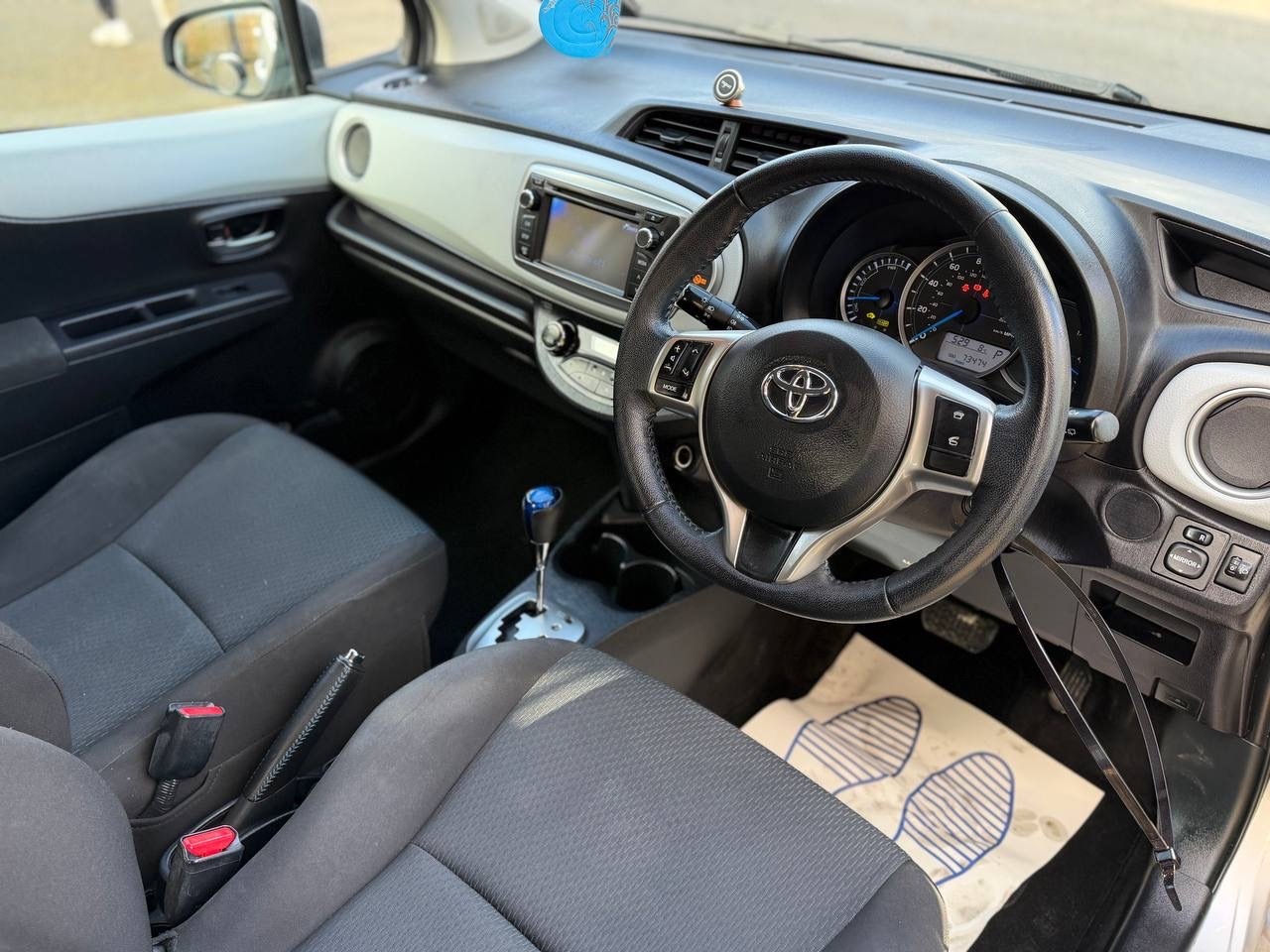 Used Toyota Yaris 2014 for sale - 77395296: Photo 8