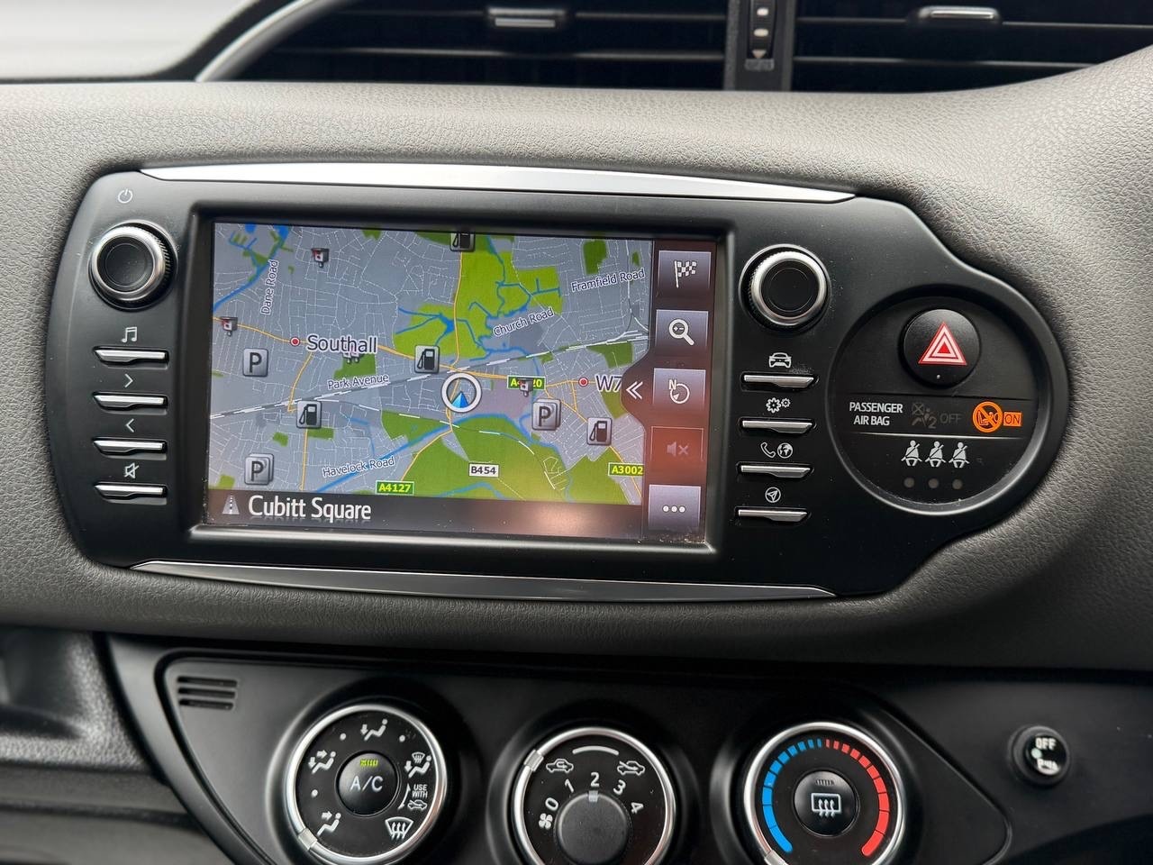 Used Toyota Yaris 2018 for sale - 78131469: Photo 14