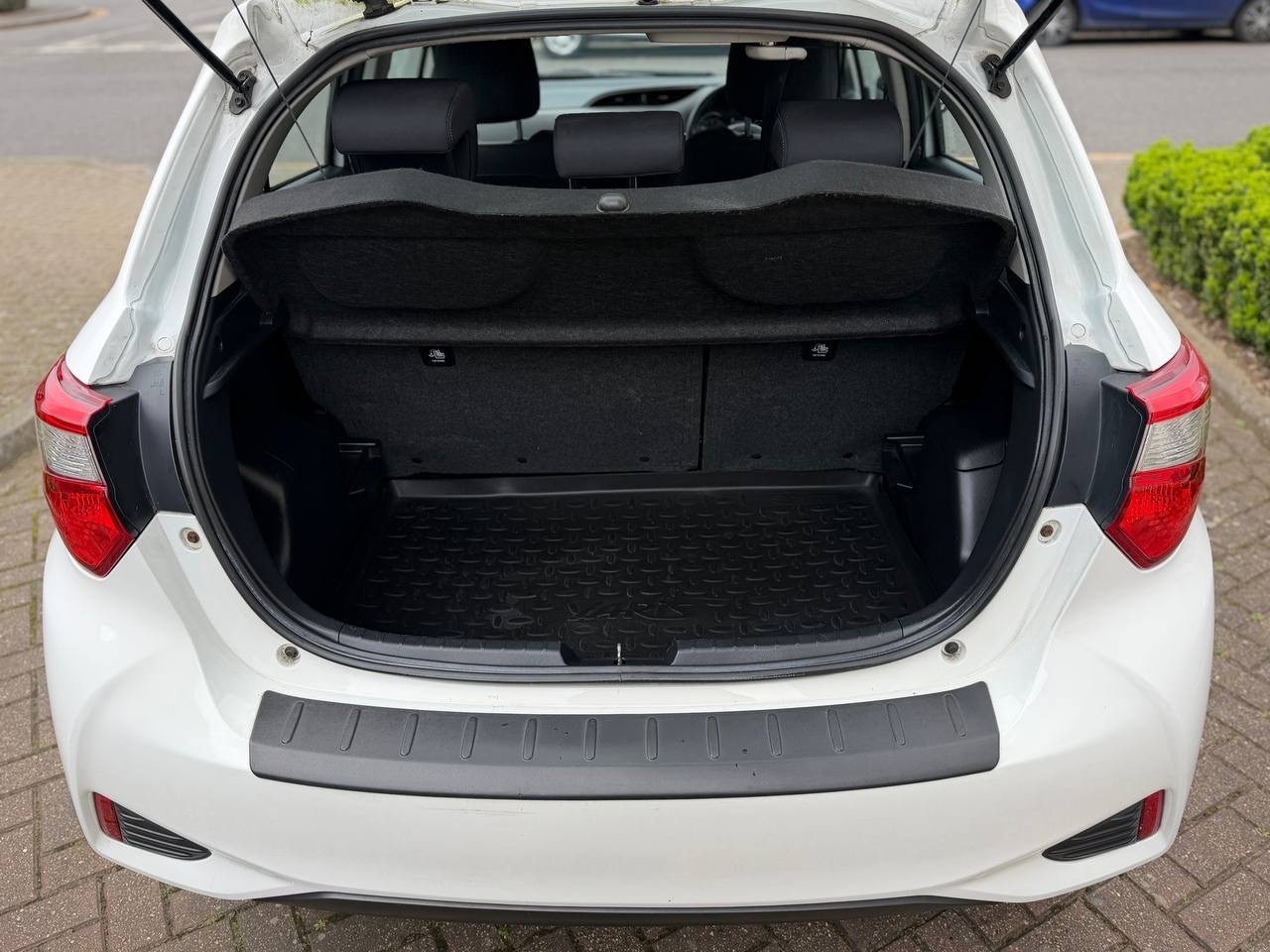 Used Toyota Yaris 2018 for sale - 78131469: Photo 19