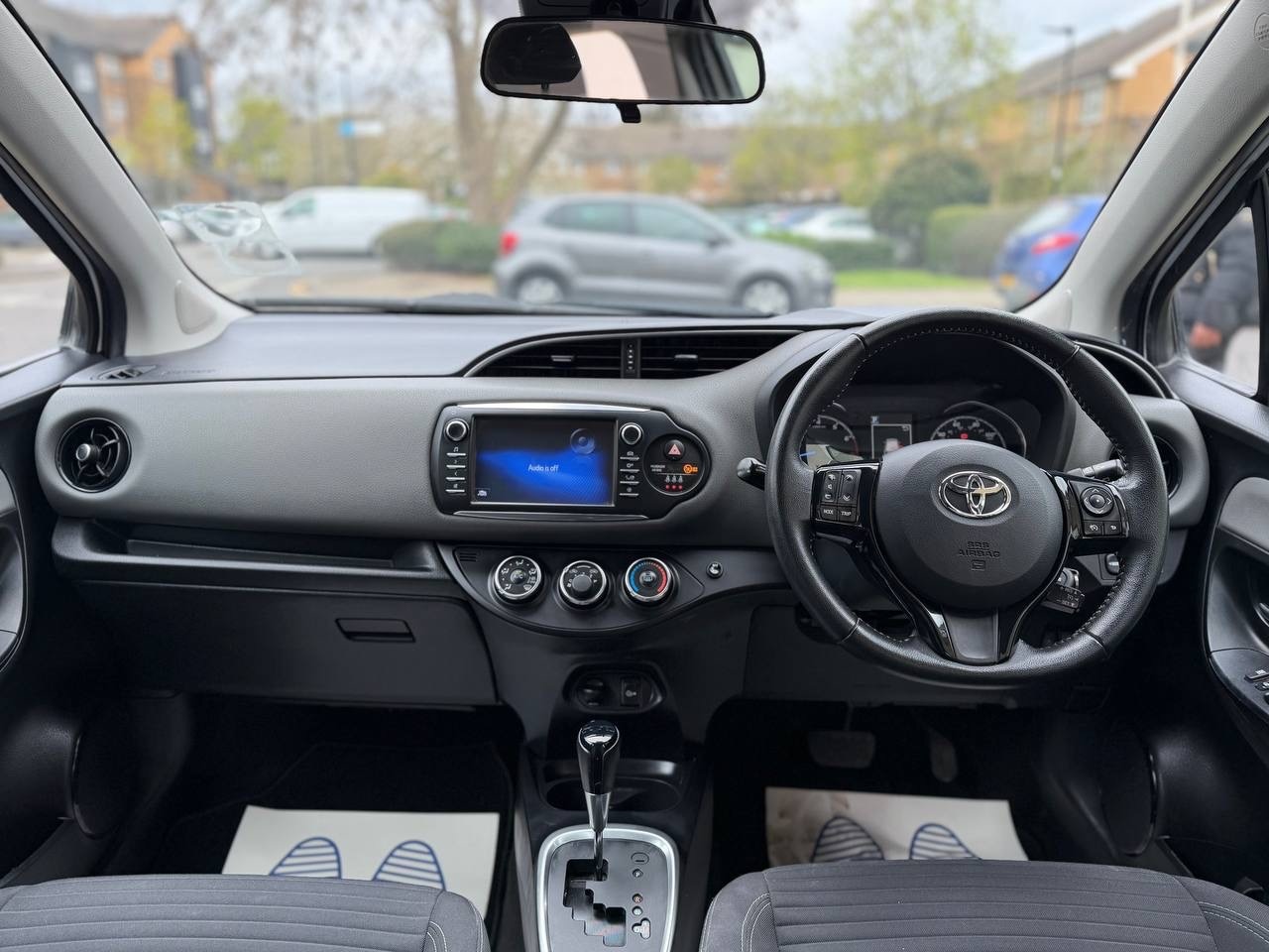 Used Toyota Yaris 2018 for sale - 78131469: Photo 9