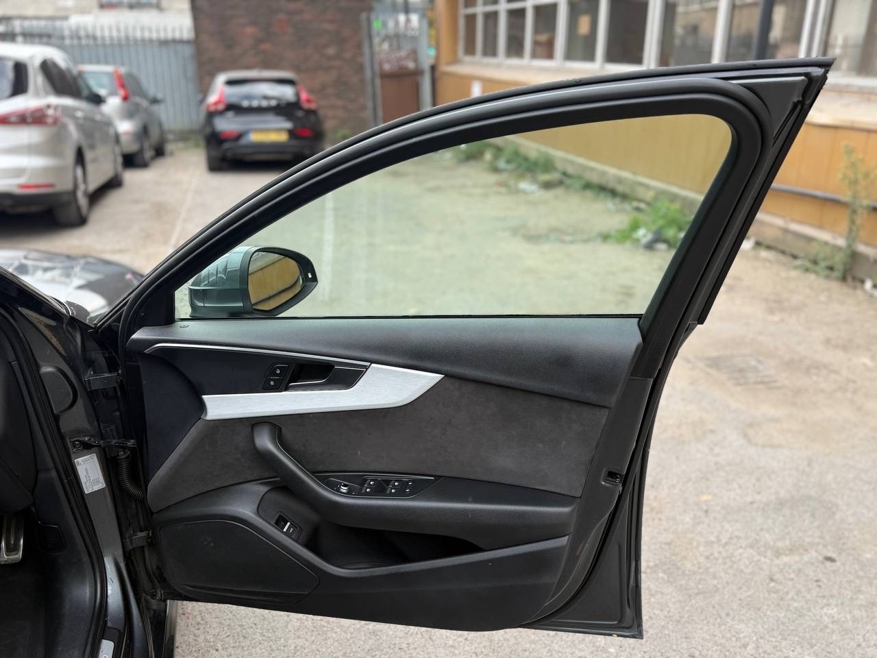 Used Audi A4 2018 for sale - 76319766: Photo 17