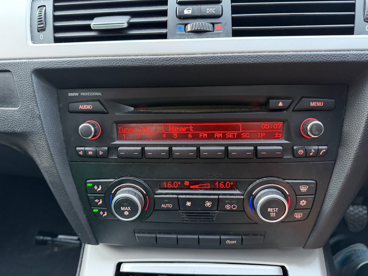 Used BMW 3 Series 2010 for sale - 77668196: Photo 11