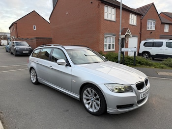 Used BMW 3 Series 2010 for sale - 77668196: Photo
