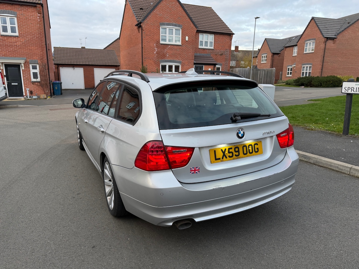 Used BMW 3 Series 2010 for sale - 77668196: Photo 8