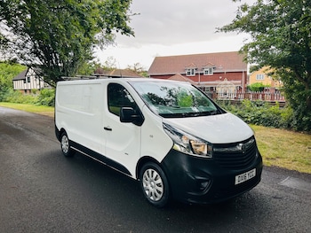 Vauxhall - Vivaro