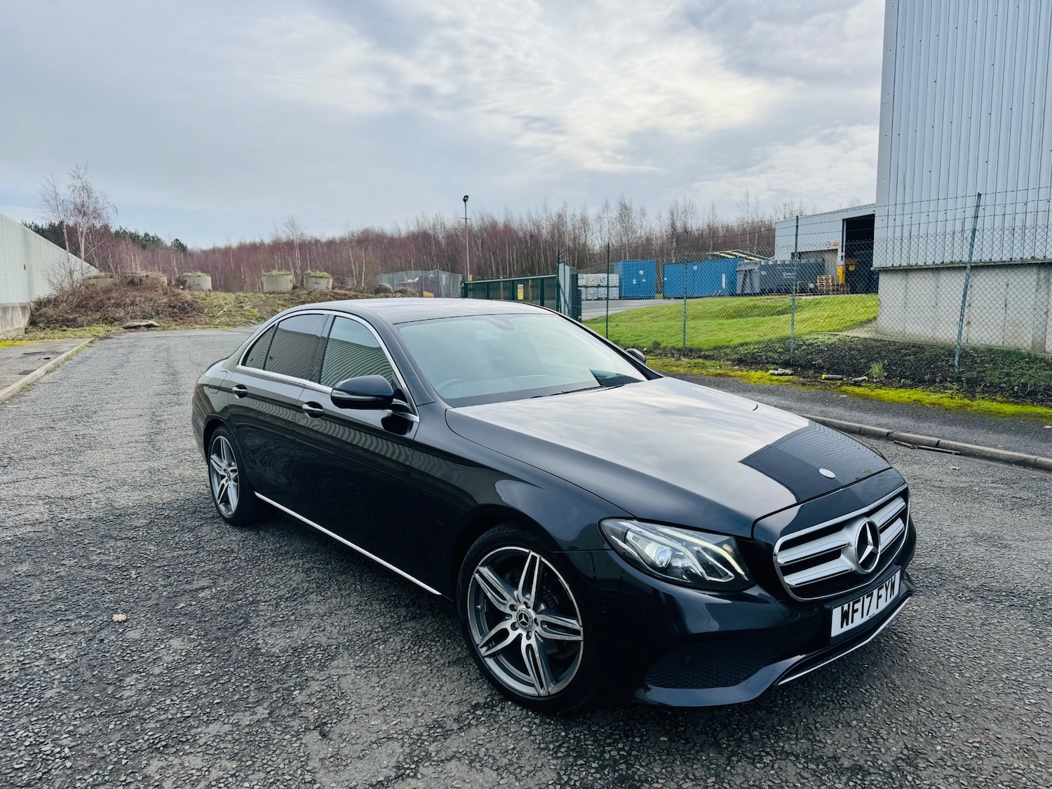 Used Mercedes-Benz E Class 2017 for sale - 77629141: Photo 3