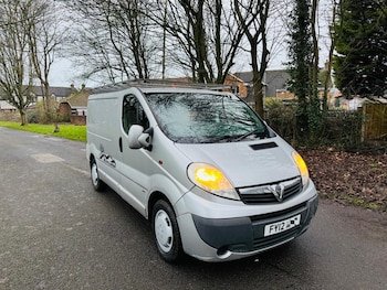 Vauxhall Vivaro feature image