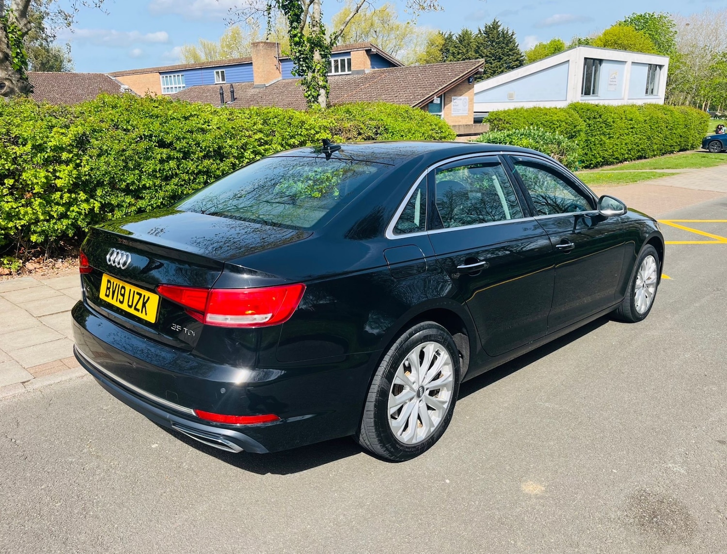 Used Audi A4 2019 for sale - 78202212: Photo 3