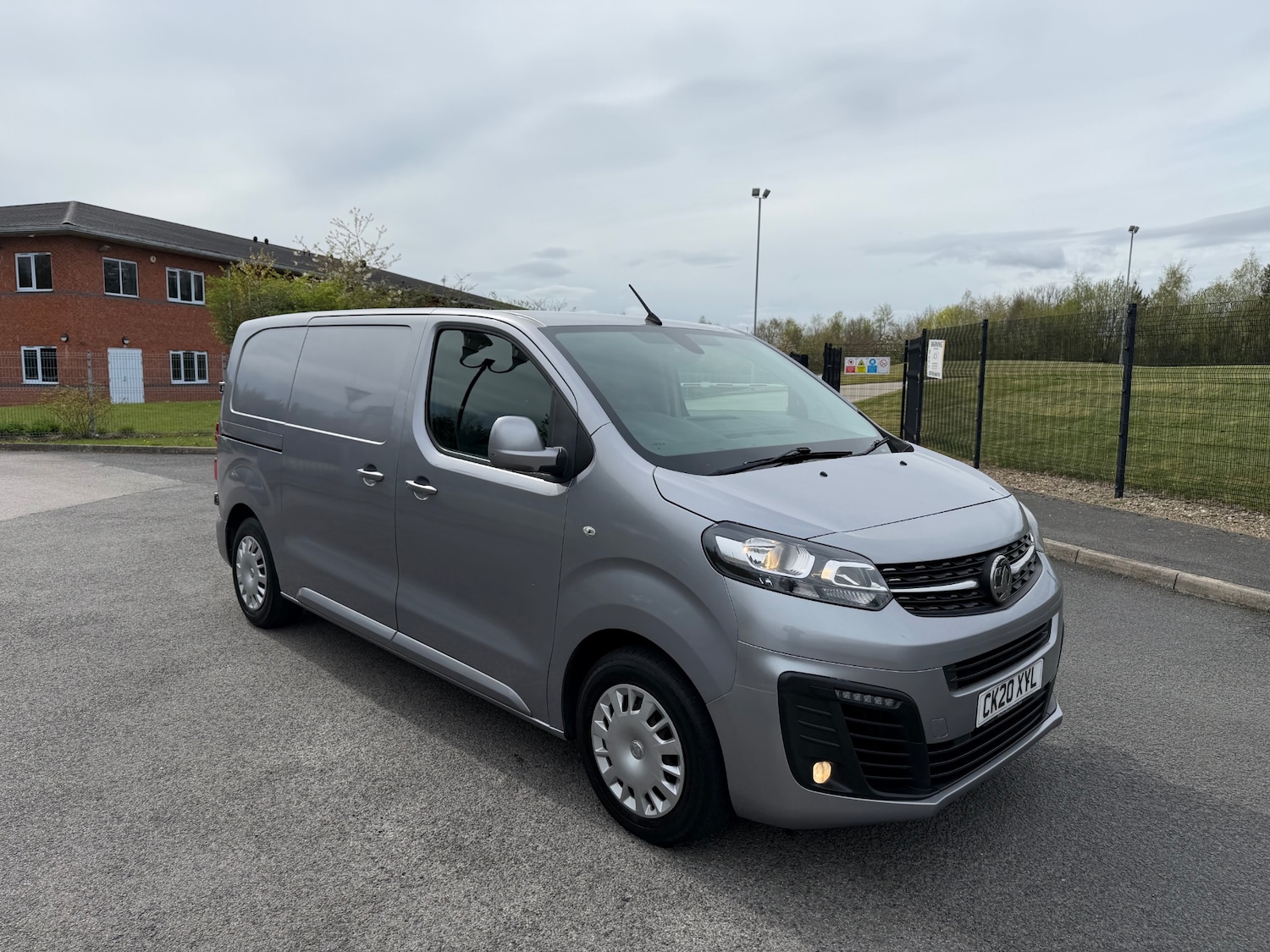Used Vauxhall Vivaro 2020 for sale - 78176859: Photo 4
