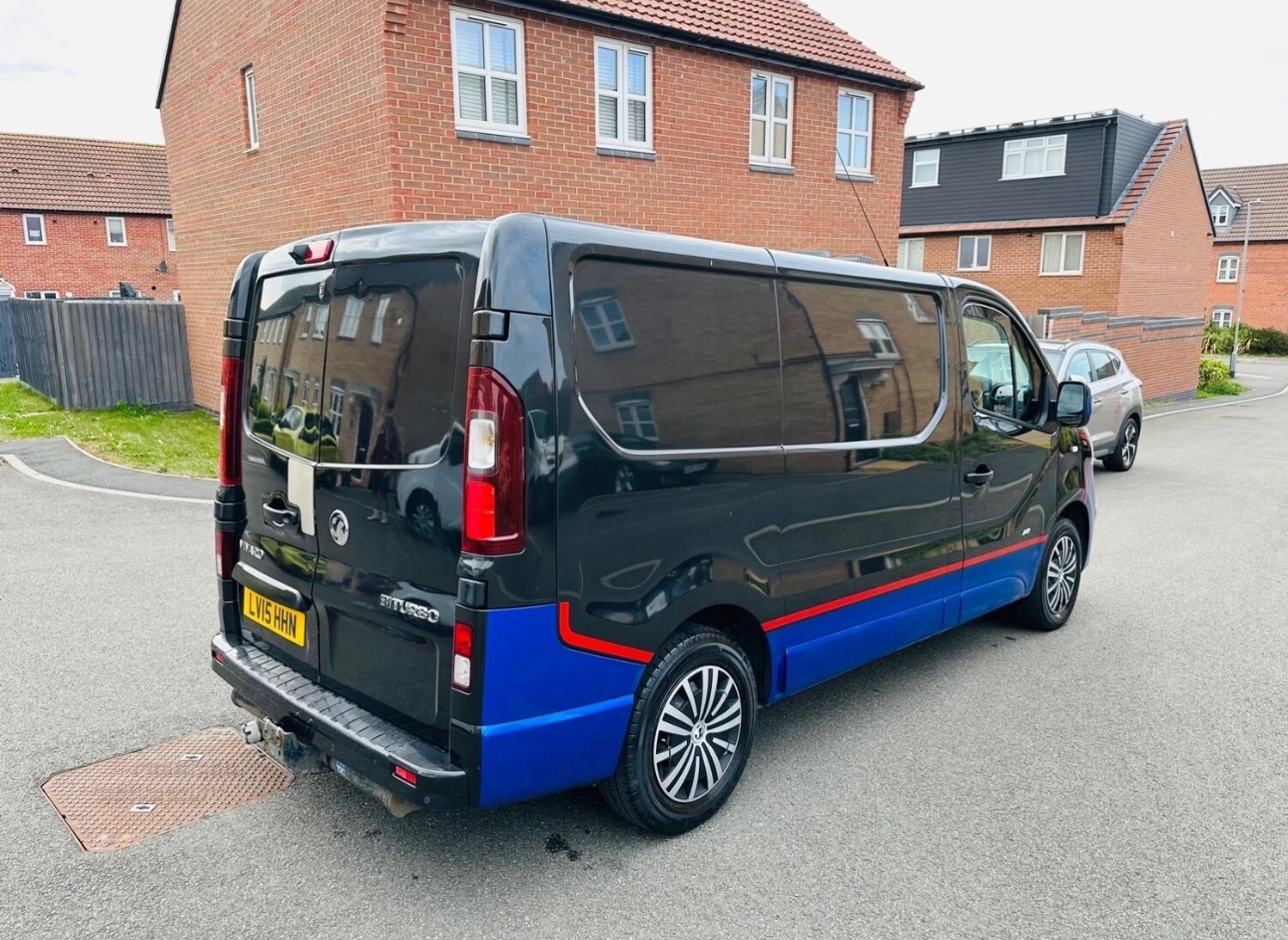 Used Vauxhall Vivaro 2015 for sale - 76725277: Photo 6