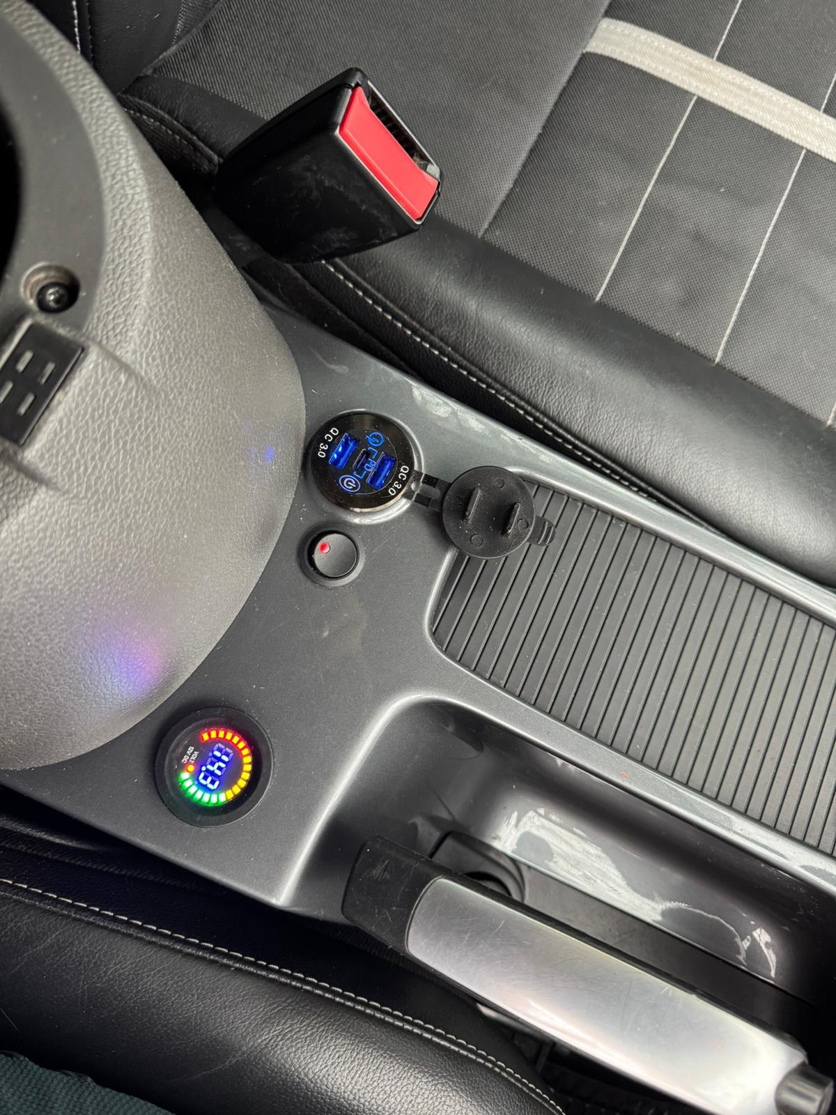 Used Ford Kuga 2012 for sale - 77304047: Photo 15