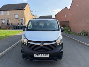 Used Vauxhall Vivaro 2016 for sale - 77667957: Photo