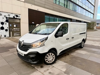 Renault Trafic feature image