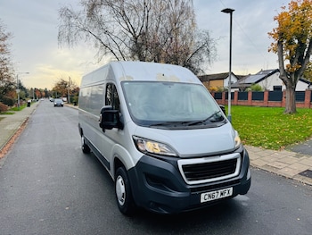 Used Peugeot Boxer 2018 for sale - 76490865: Photo
