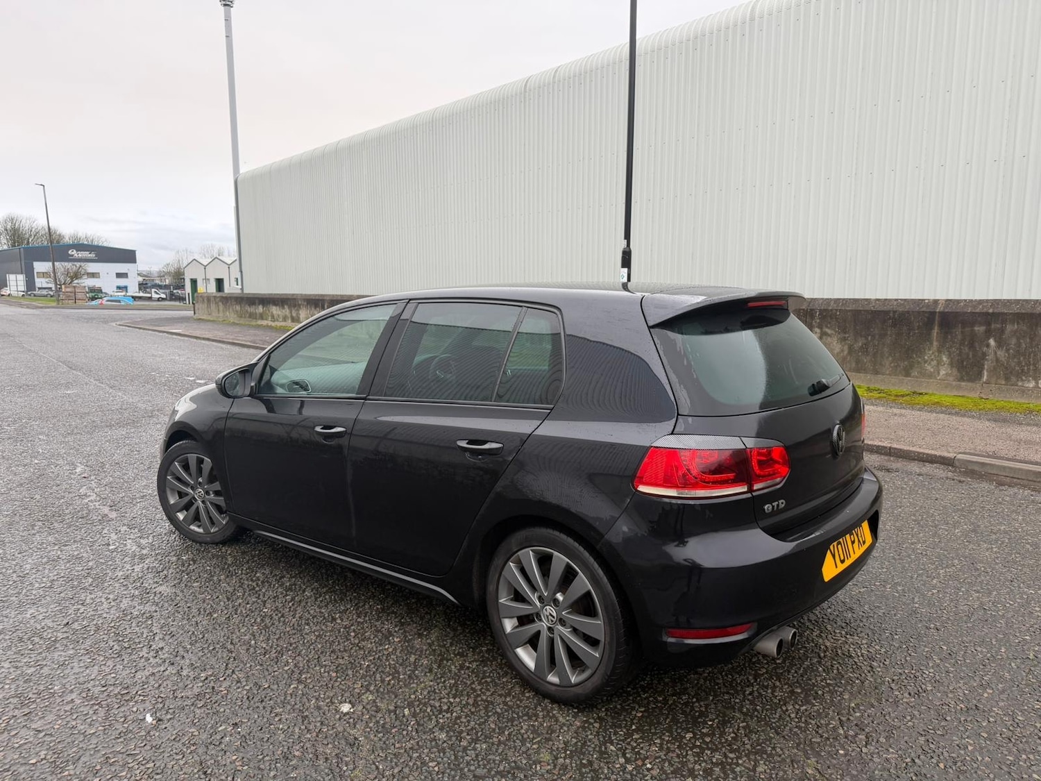 Used Volkswagen Golf 2011 for sale - 77693930: Photo 10