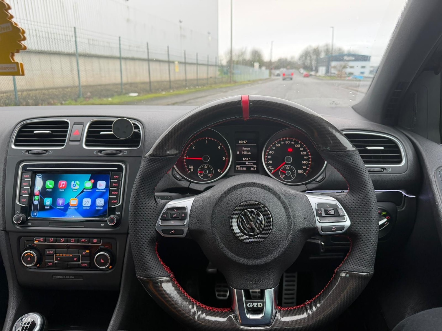 Used Volkswagen Golf 2011 for sale - 77693930: Photo 14