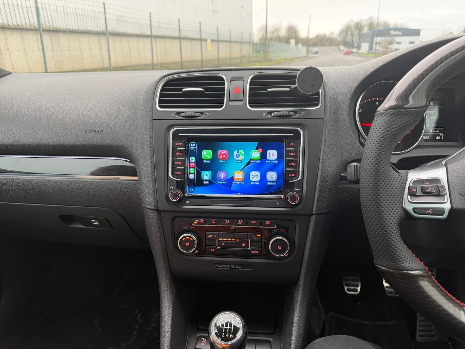 Used Volkswagen Golf 2011 for sale - 77693930: Photo 15