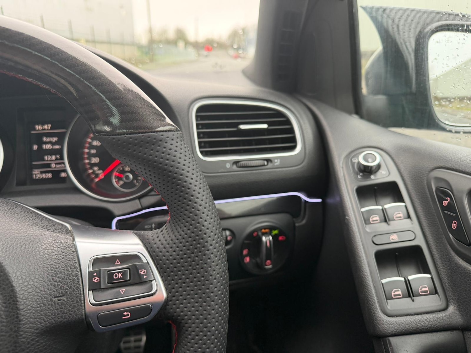 Used Volkswagen Golf 2011 for sale - 77693930: Photo 22