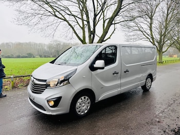Used Vauxhall Vivaro 2016 for sale - 77298660: Photo