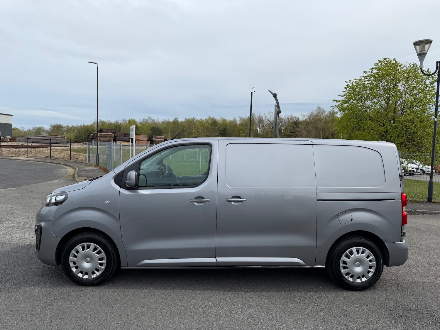 Used Vauxhall Vivaro 2020 for sale - 78202249: Photo 12