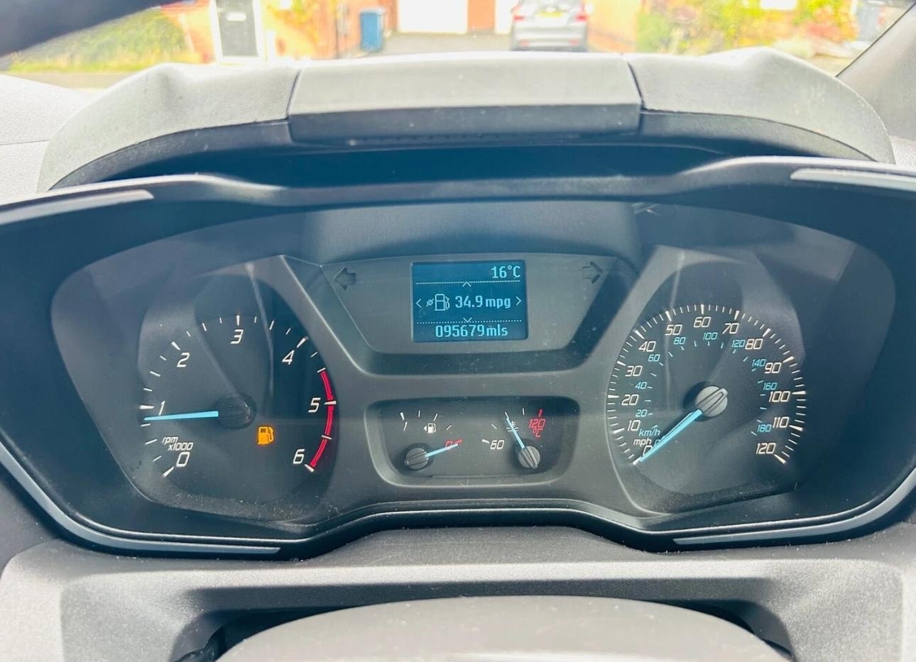 Used Ford Transit Custom 2015 for sale - 78005544: Photo 18