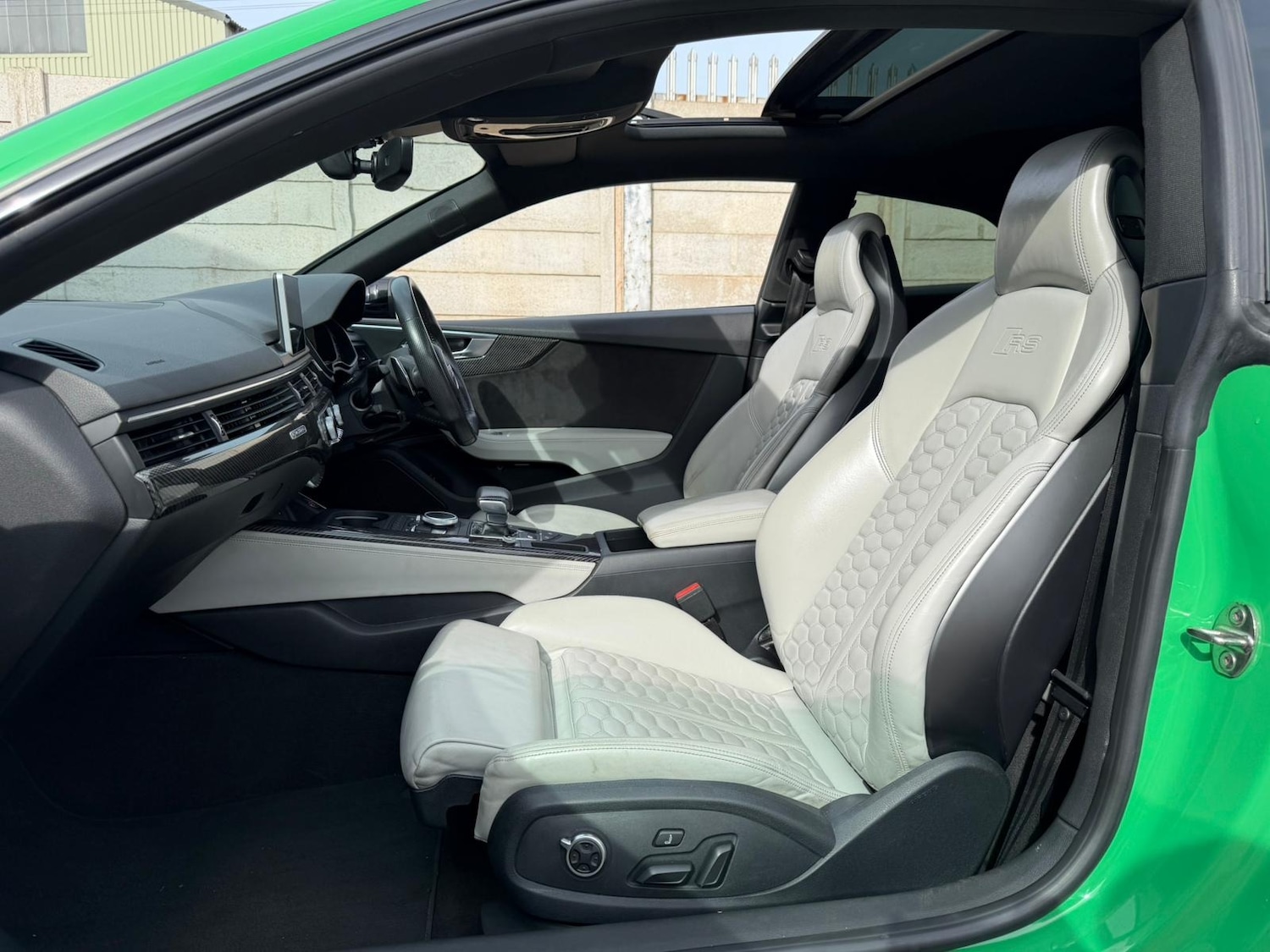 Used Audi RS5 2018 for sale - 78197445: Photo 25