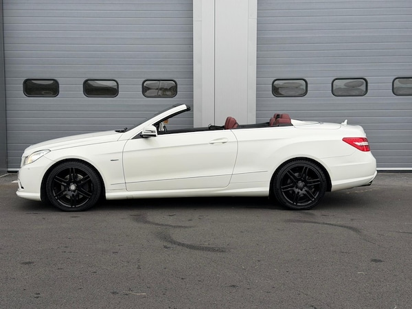 Used Mercedes-Benz E Class 2010 for sale - 76159609: Photo 3